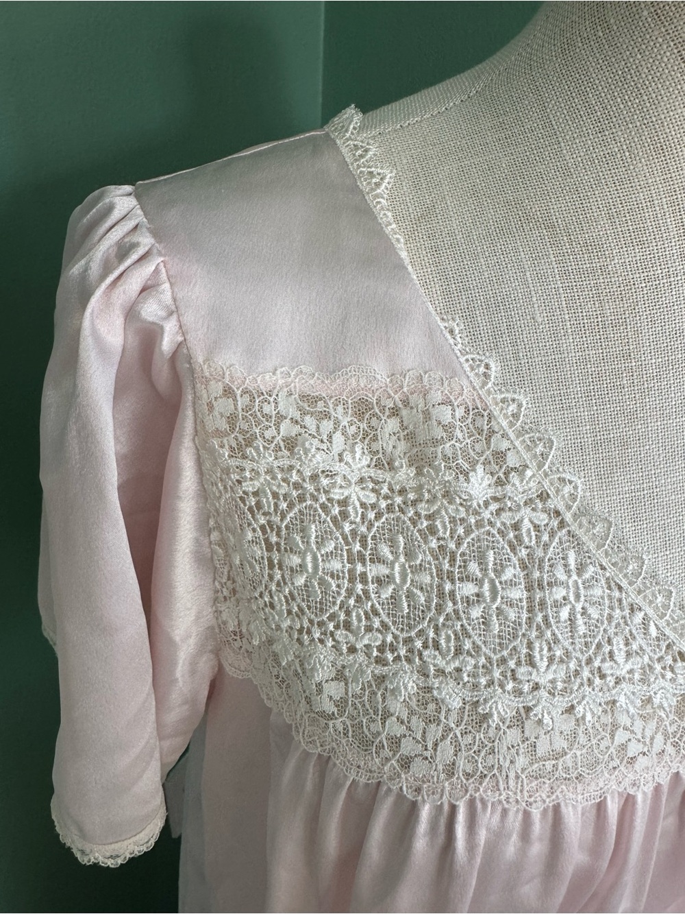NWT Vintage Christian Dior nightgown - Picture 3 of 12